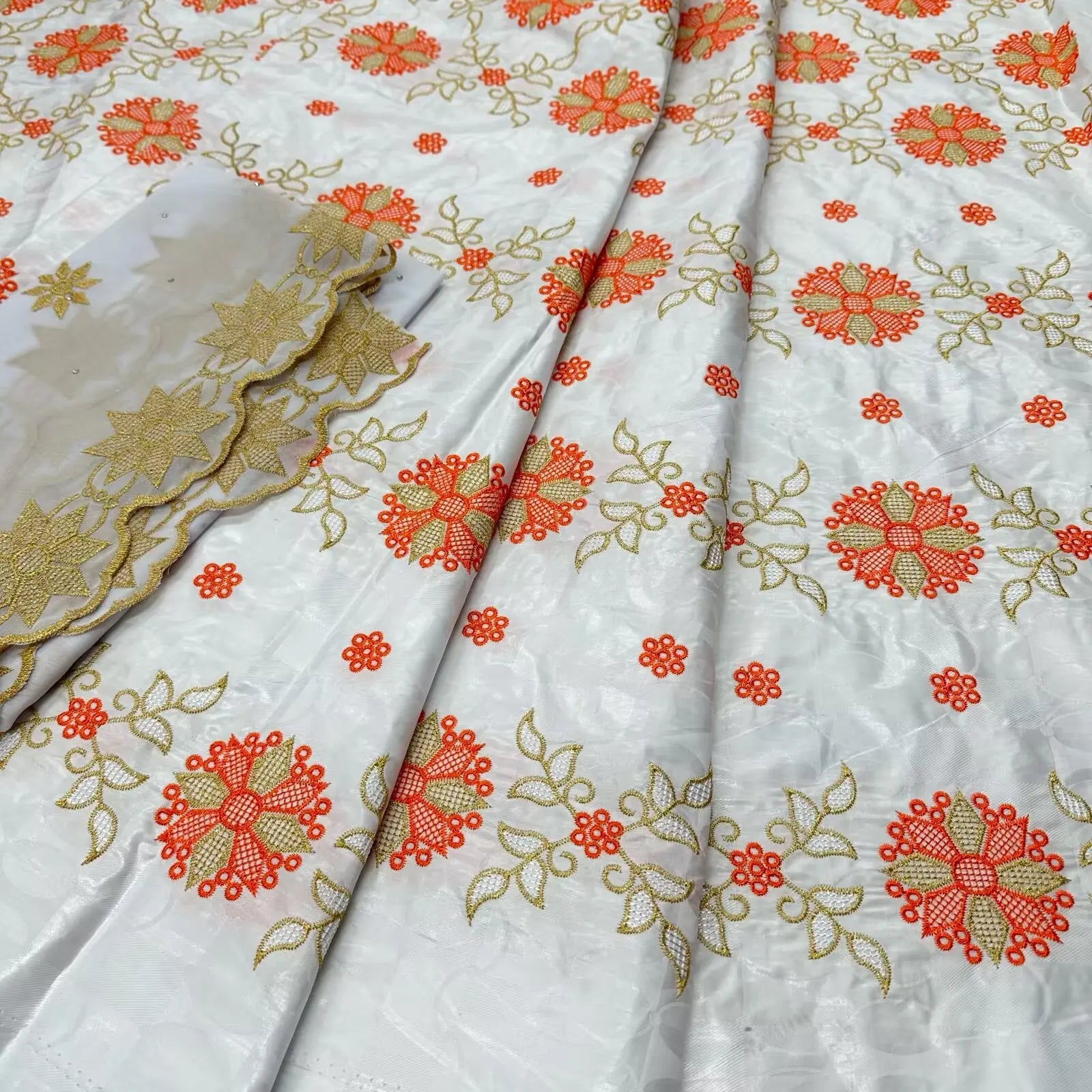Fabric - 40 Precut Strips (6.35 X 49.78 cm) for Quilting And Sewing, 20 Floral Prints Assortment, 100% Material,