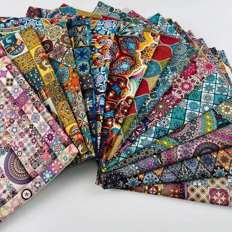 Fabric - 40 Precut Strips (6.35 X 49.78 cm) for Quilting And Sewing, 20 Floral Prints Assortment, 100% Material,