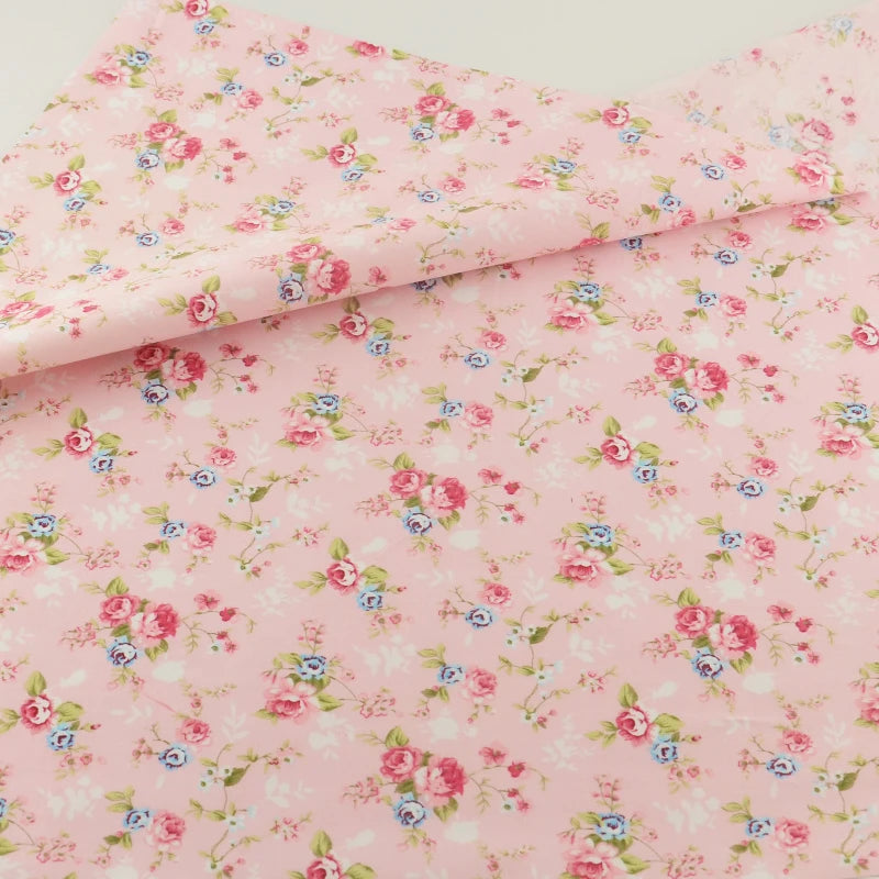 Floral Cotton Fabric - 25x45cm 100% Cotton Patchwork Fabric