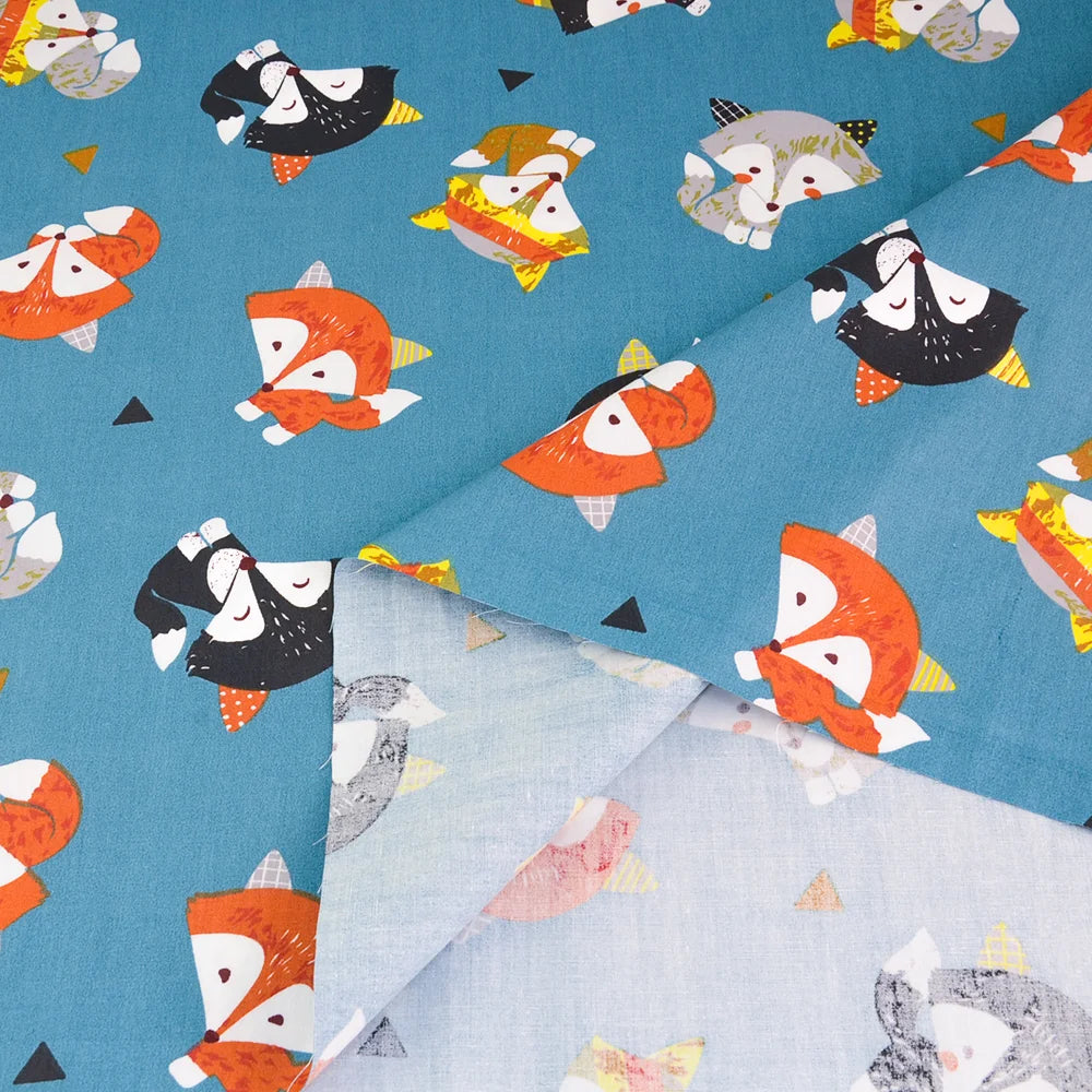 Fox Print 100% Cotton Twill Fabric – 63" Wide | Quilting, Patchwork, Baby & DIY Sewing (6 Pre-Cut Sizes)