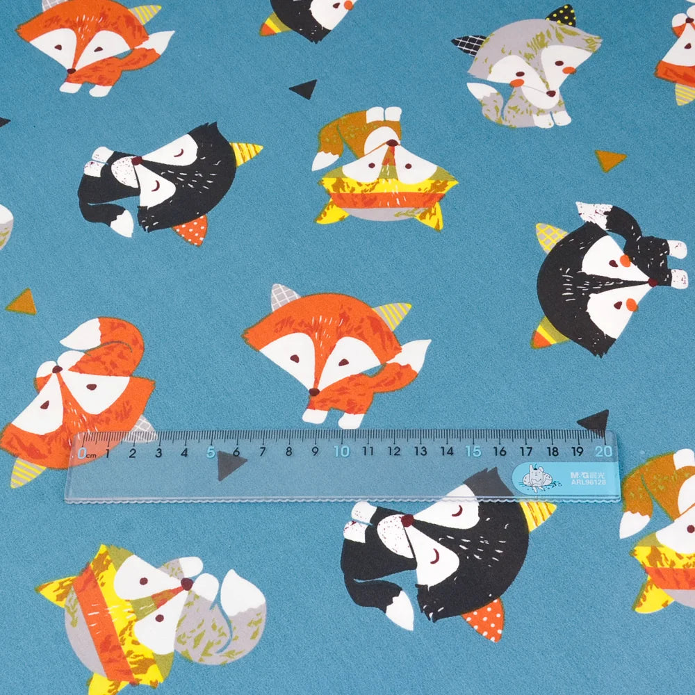 Fox Print 100% Cotton Twill Fabric – 63" Wide | Quilting, Patchwork, Baby & DIY Sewing (6 Pre-Cut Sizes)
