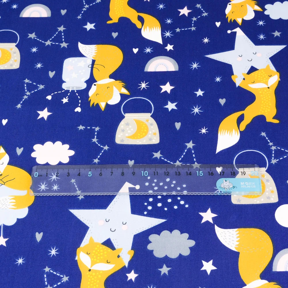 Fox Print 100% Cotton Twill Fabric – 63" Wide | Quilting, Patchwork, Baby & DIY Sewing (6 Pre-Cut Sizes)
