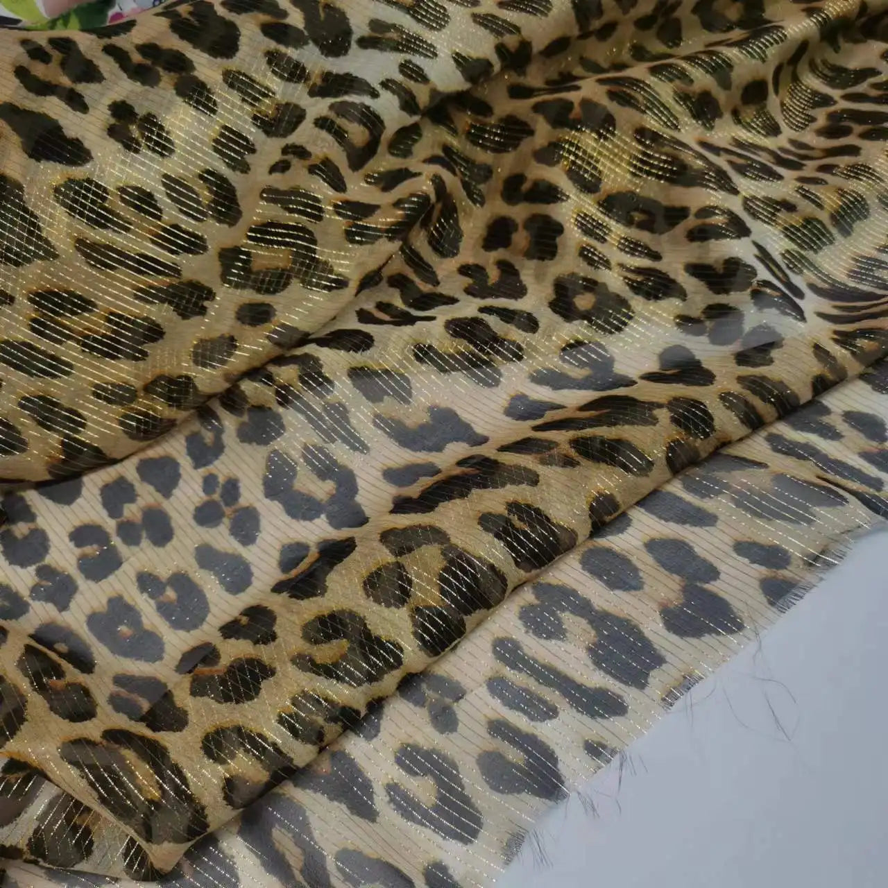 Floral Print Silk-Cotton Blend Fabric – 135cm Wide, 9-10mm | Dresses, Blouses & Luxury DIY Sewing