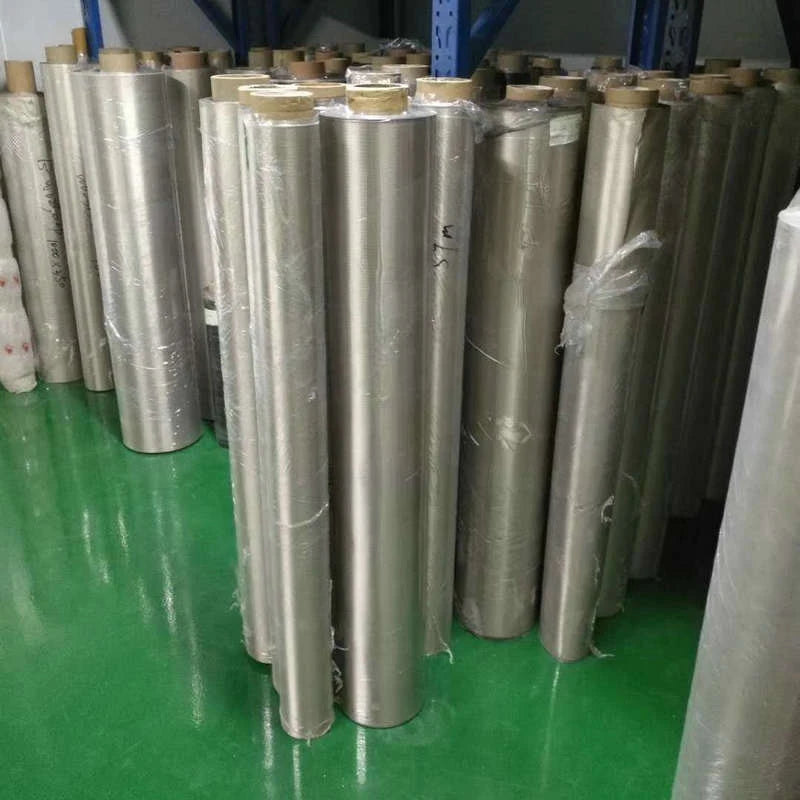 Faraday EMF & RFID Shielding Fabric – Nickel & Copper Coated | 200×145 cm (78.7×57 in)
