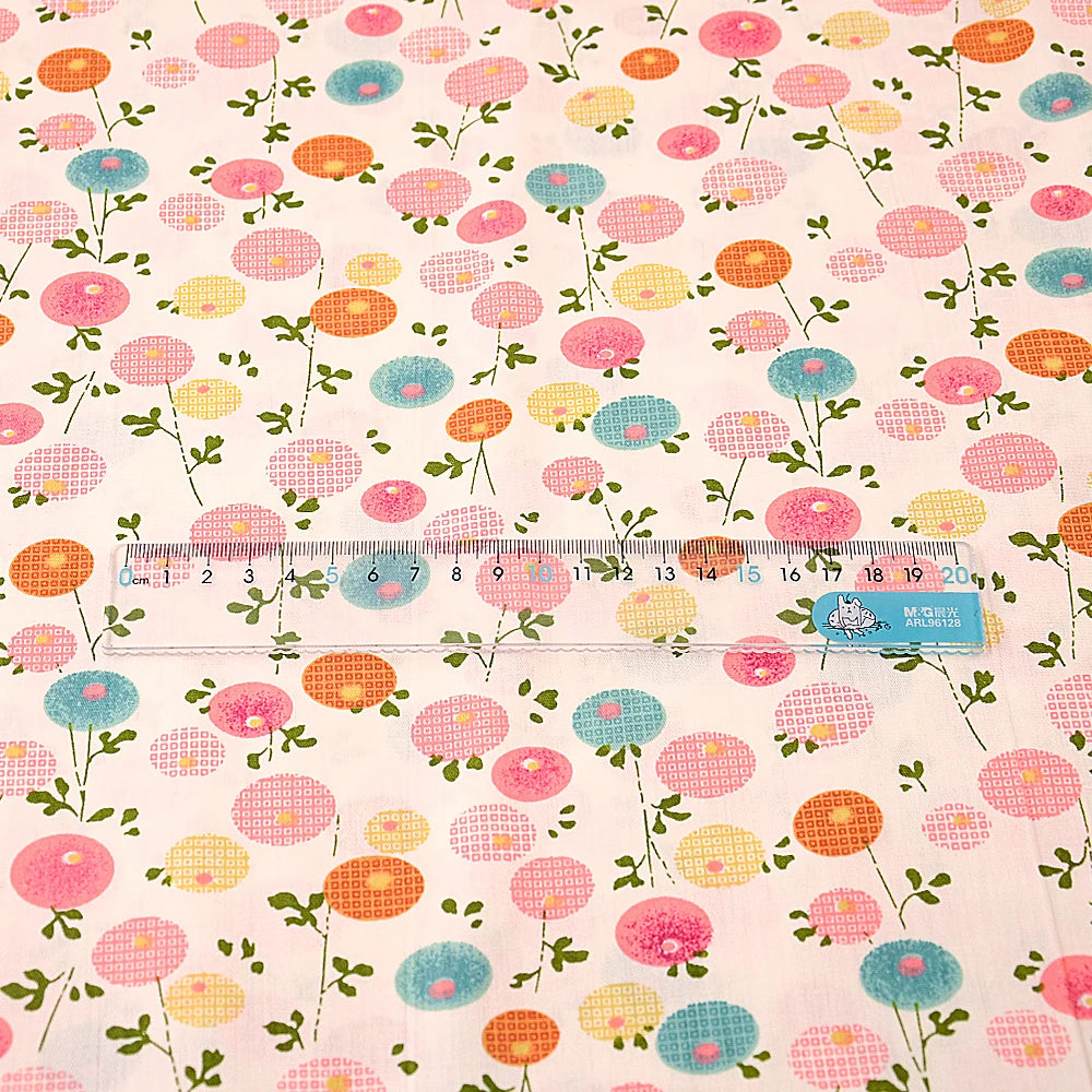 Fabric - 40 Precut Strips (6.35 X 49.78 cm) for Quilting And Sewing, 20 Floral Prints Assortment, 100% Material,