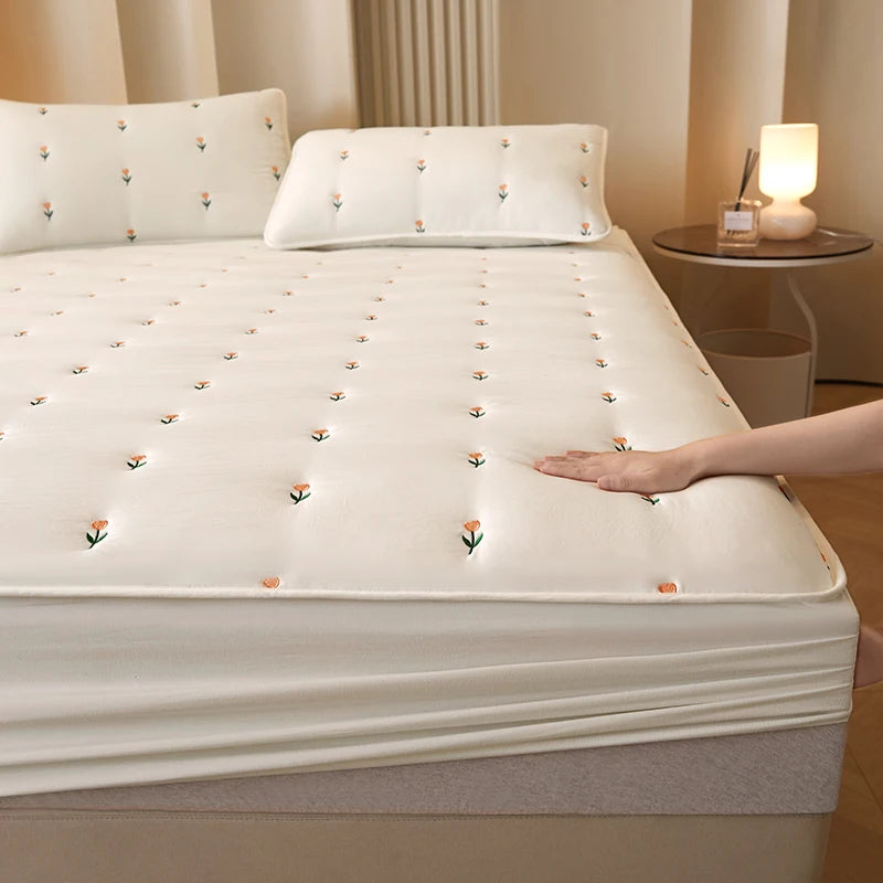 Super Thick Quilted Embroidered Mattress Pad Cover – Single, Queen & King Sizes