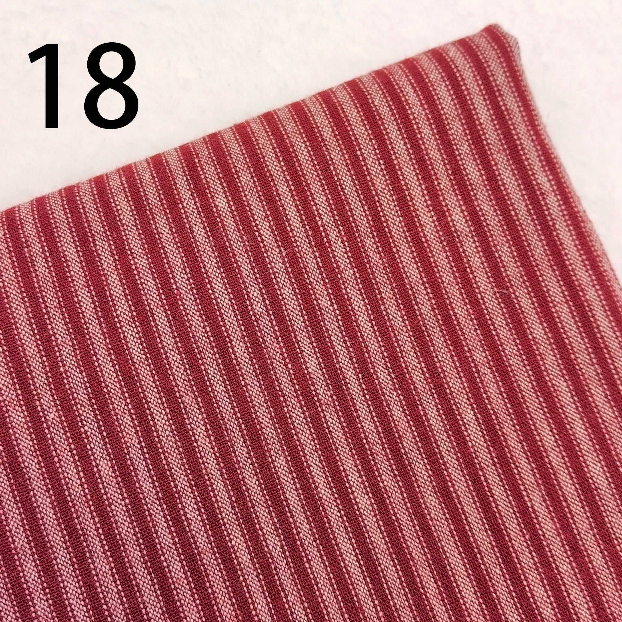 Fabric - 40 Precut Strips (6.35 X 49.78 cm) for Quilting And Sewing, 20 Floral Prints Assortment, 100% Material,