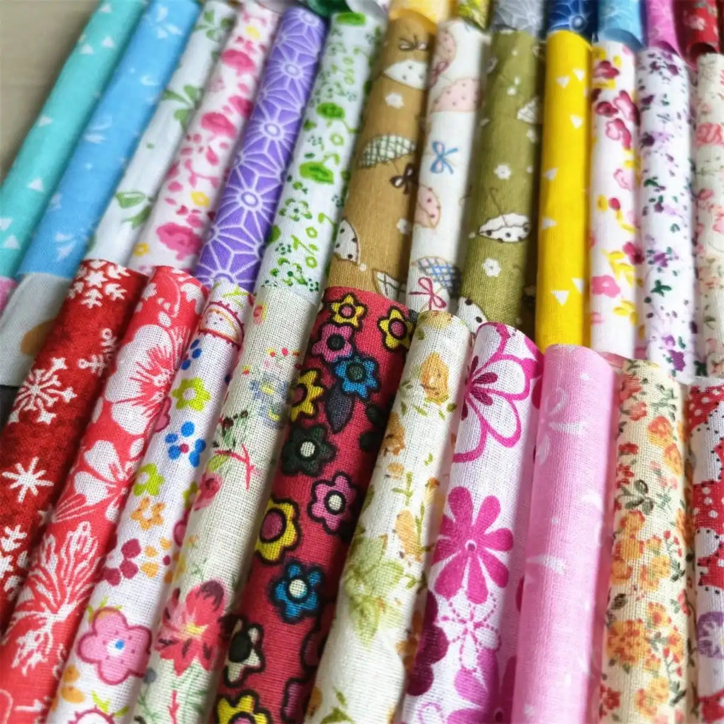 50-Piece Floral Cotton Fabric Squares – 10×10cm Patchwork Pack