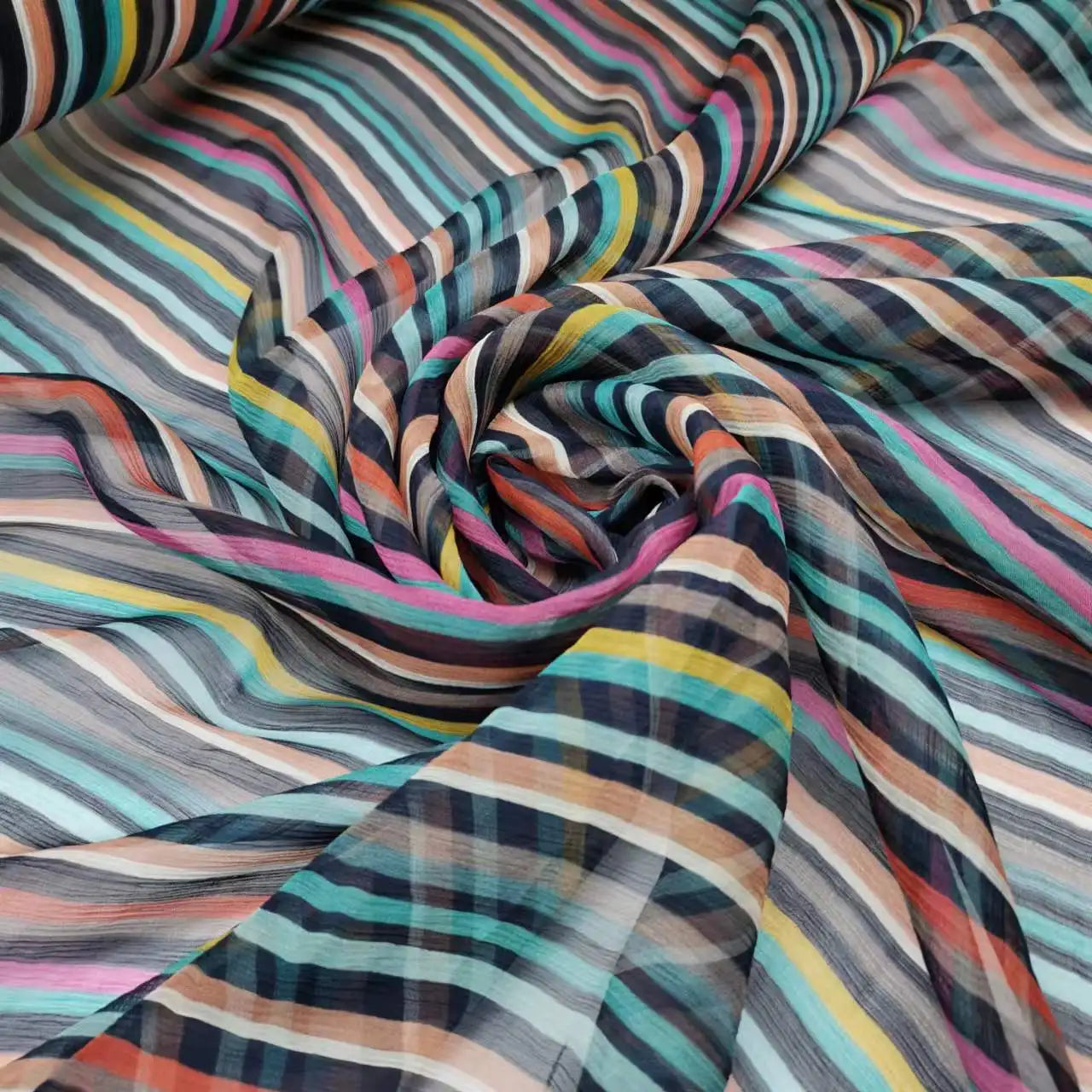 Floral Print Silk-Cotton Blend Fabric – 135cm Wide, 9-10mm | Dresses, Blouses & Luxury DIY Sewing