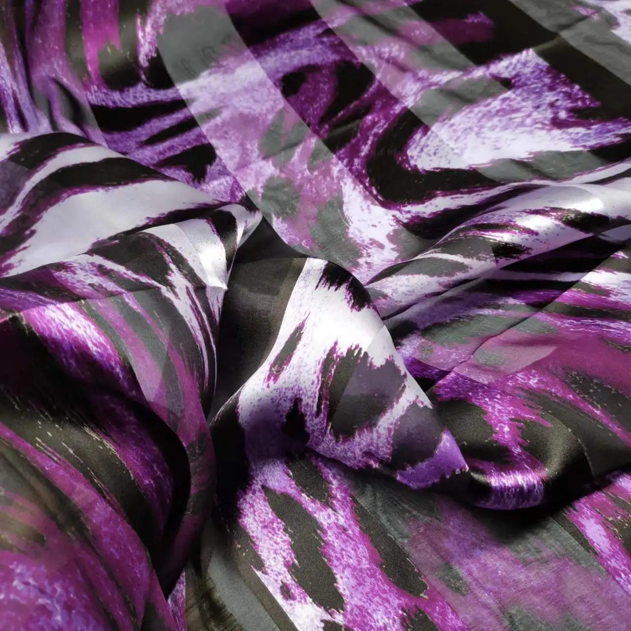 Floral Print Silk-Cotton Blend Fabric – 135cm Wide, 9-10mm | Dresses, Blouses & Luxury DIY Sewing