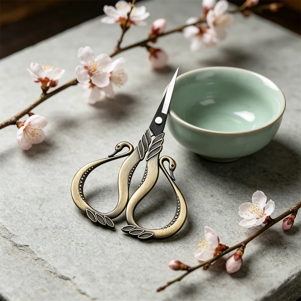 Delicate Embroidery Scissors | Stainless Steel Sewing & Craft Shears