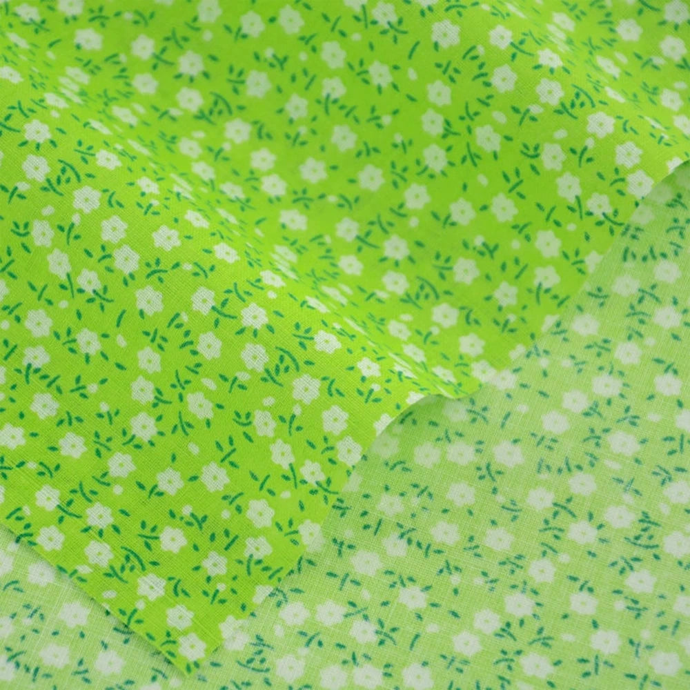 Fabric - 40 Precut Strips (6.35 X 49.78 cm) for Quilting And Sewing, 20 Floral Prints Assortment, 100% Material,