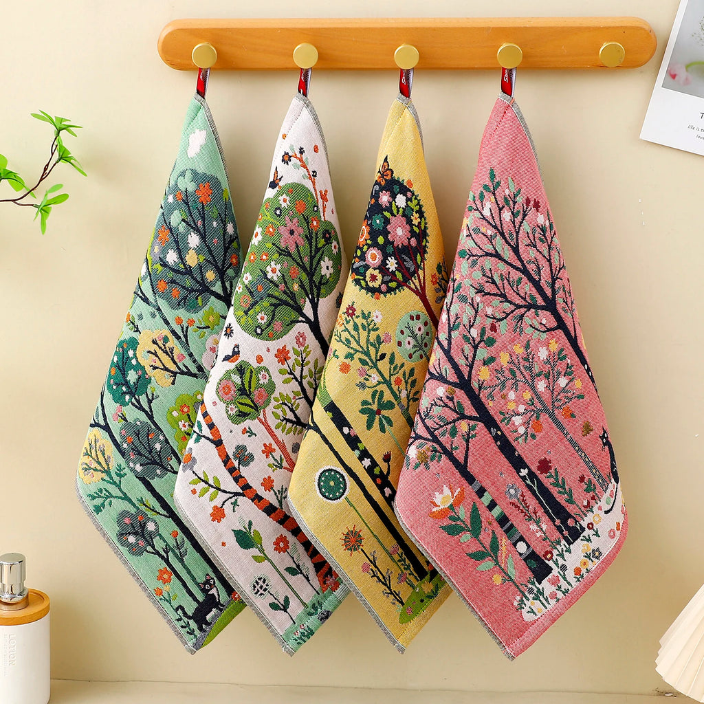 Forest Pattern 4-Layer Cotton Gauze Hand Towels – Set of 4, Quick-Dry & Water-Absorbent – For Kitchen, Dining & Cleaning