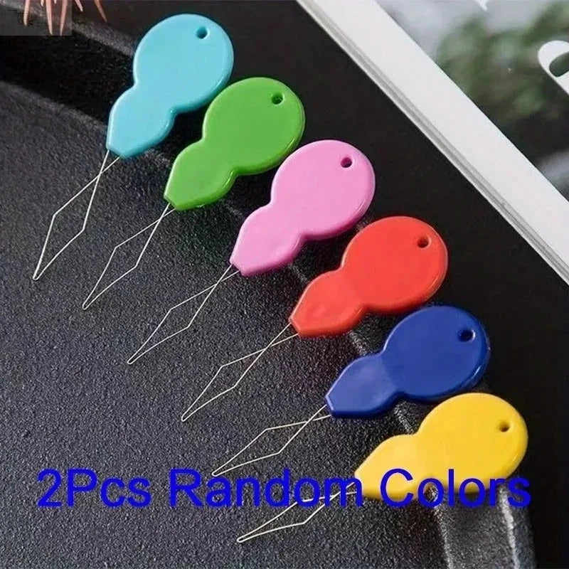 Gourd-Shape Plastic Needle Threader – Easy Threading Tool for Hand Sewing, Quilting & Needlework