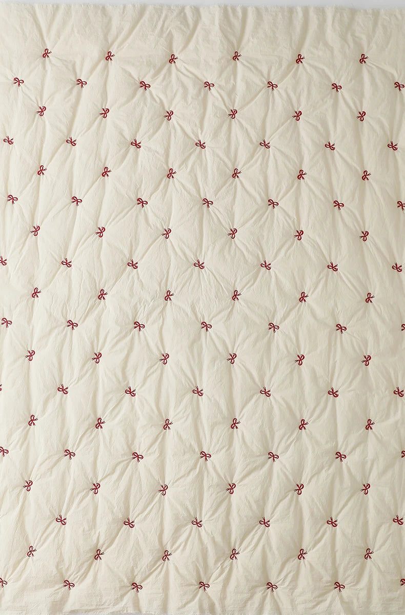 Tela de algodón acolchada con bordado de mariposa roja – 140×50cm | 15mm de espesor | Tela de costura para abrigos de niños