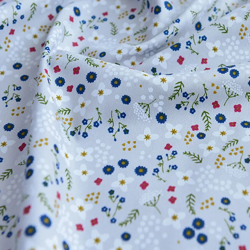 Floral Printed 100% Cotton Twill Fabric – 63" Wide, Sold by the Half Meter | Quilts, Bedding & DIY Sewing