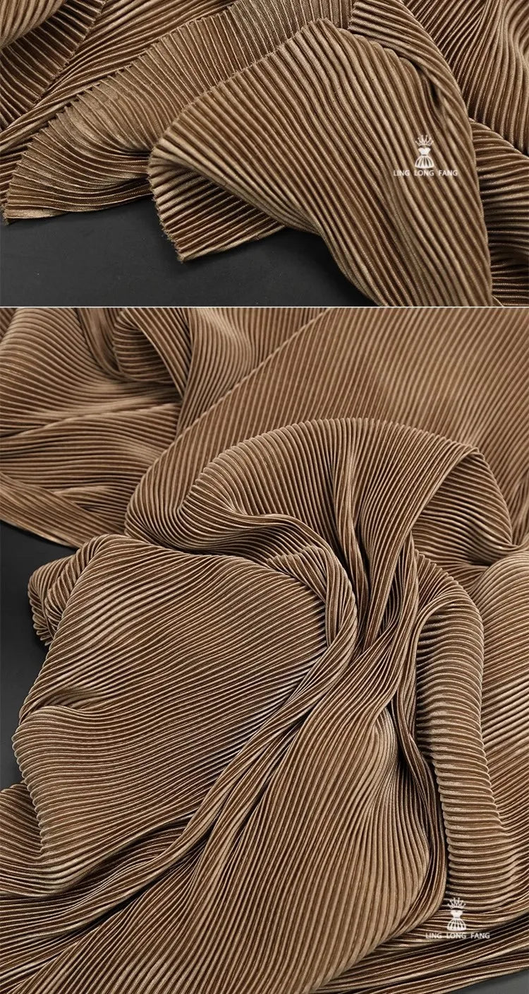 Striped Pleated Elastic Knit Fabric – 100% Polyester, 150cm Wide – For Dresses, Wide-Leg Pants & Designer Apparel