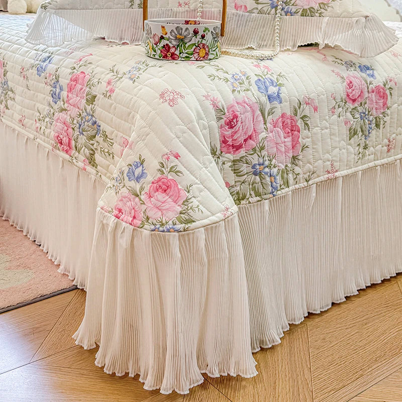 100% Cotton Quilted Bedspread – Lace Style Bed Cover | 240×245 or 265×245 cm
