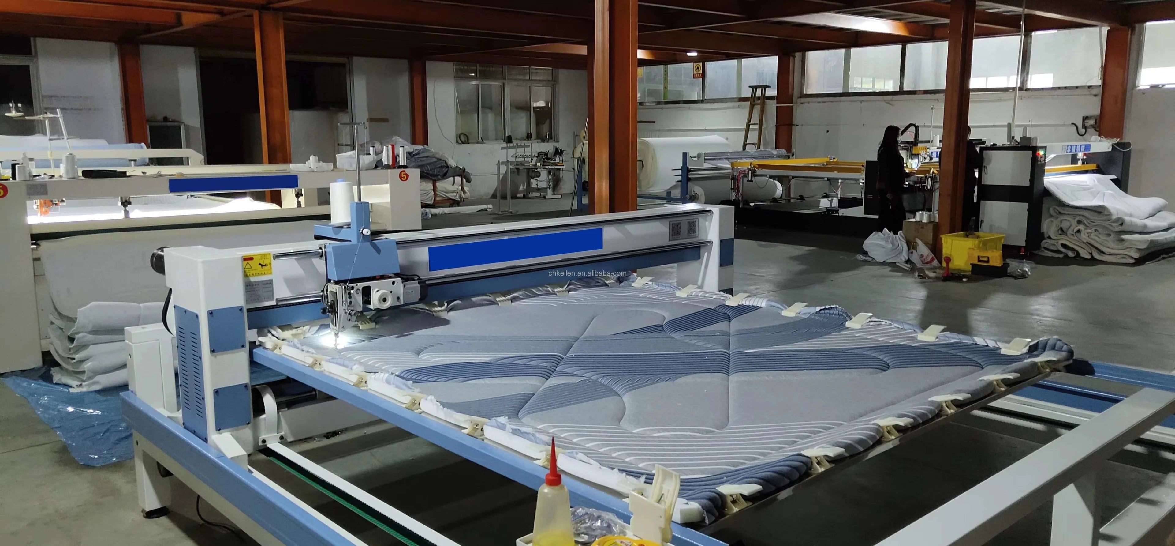 Automatic Industrial Single Needle Long Arm Quilting Machine