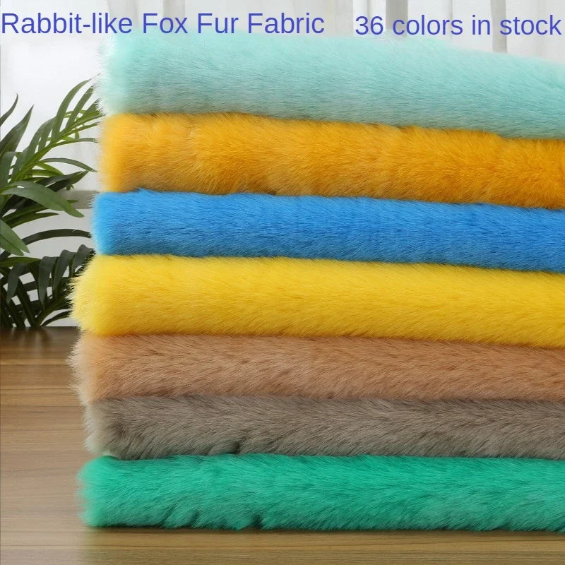 Faux Fur Plush Fabric – Thick 100% Polyester, 180cm Wide, Sold by the Meter – For Coats, Bags, Scarves & Winter Crafts