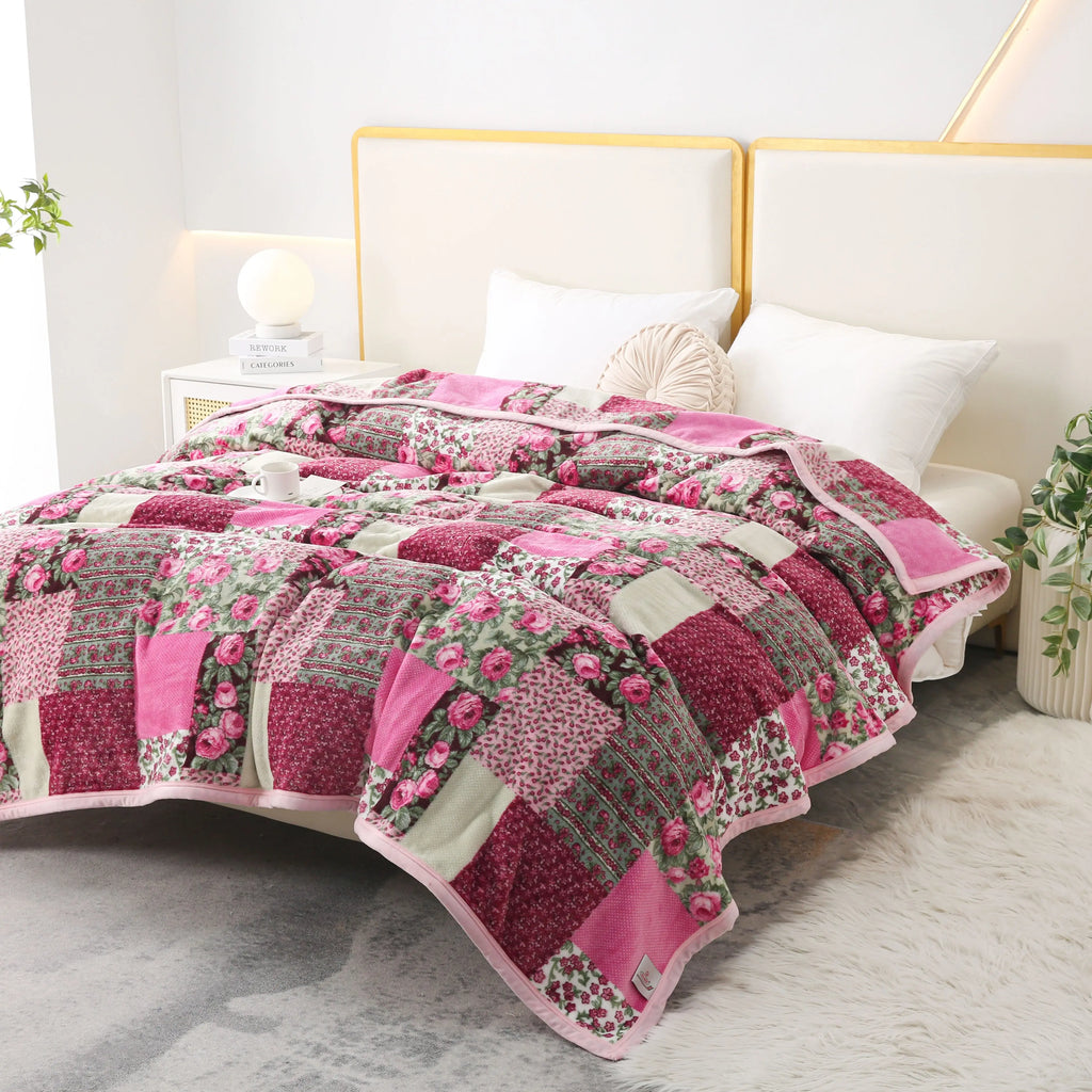 Flannel Throw Blanket – Pink Flower Plaid Patchwork Pattern | Soft & Warm | 5 Sizes