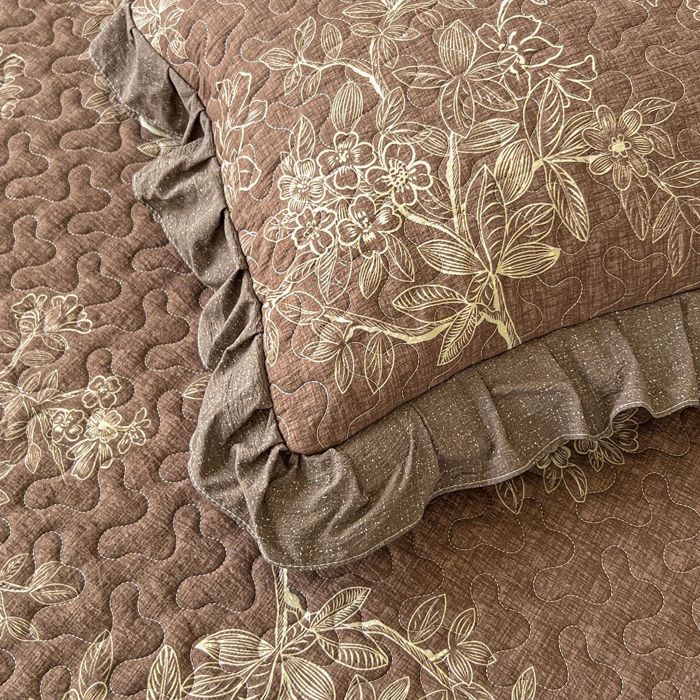 Luxury Ruffled Floral Quilted Pillowcases – 2-Pack, 48x74cm, 400TC Decorative Pillow Shams