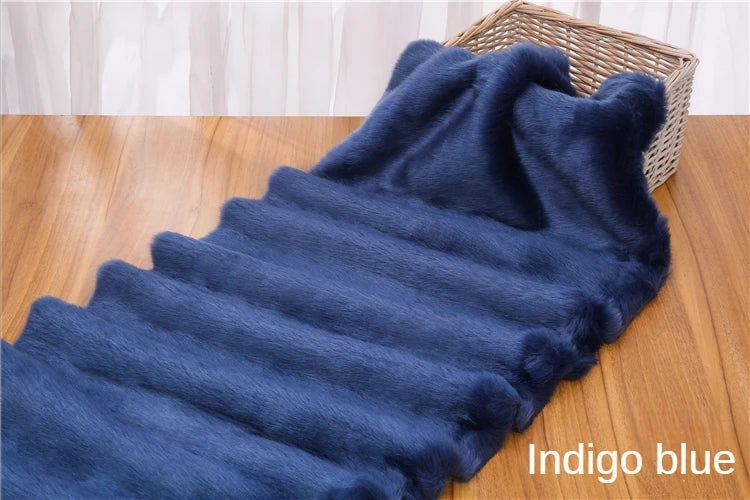 Faux Fur Plush Fabric – Thick 100% Polyester, 180cm Wide, Sold by the Meter – For Coats, Bags, Scarves & Winter Crafts