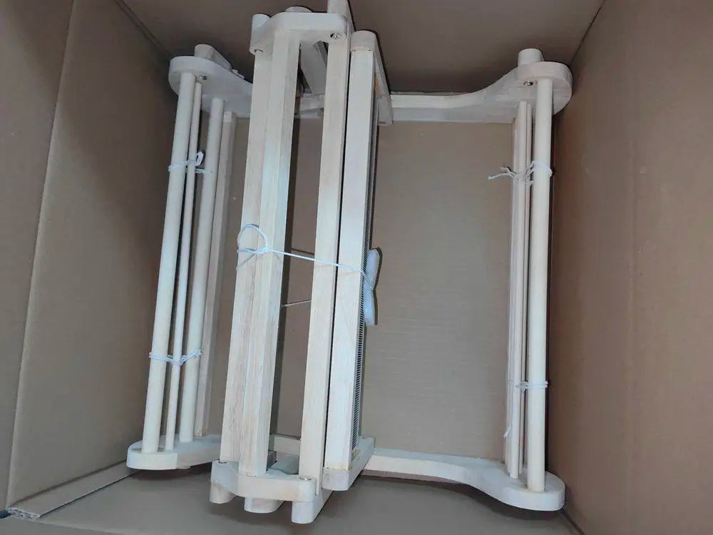 Wooden Tabletop Weaving Loom – 39cm (15.4") Weaving Width
