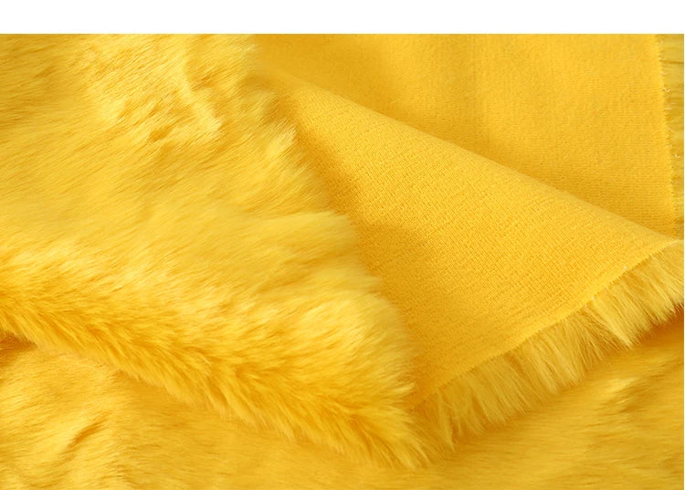 Faux Fur Plush Fabric – Thick 100% Polyester, 180cm Wide, Sold by the Meter – For Coats, Bags, Scarves & Winter Crafts
