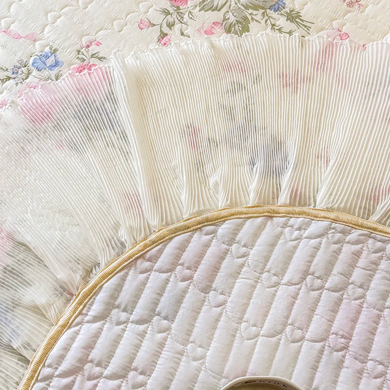 100% Cotton Quilted Bedspread – Lace Style Bed Cover | 240×245 or 265×245 cm
