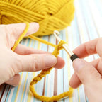 Juego de ganchillos ergonómicos y kit para principiantes — Lana, agujas de acero y suministros de tejido | 8 tipos