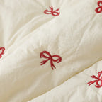 Tela de algodón acolchada con bordado de mariposa roja – 140×50cm | 15mm de espesor | Tela de costura para abrigos de niños