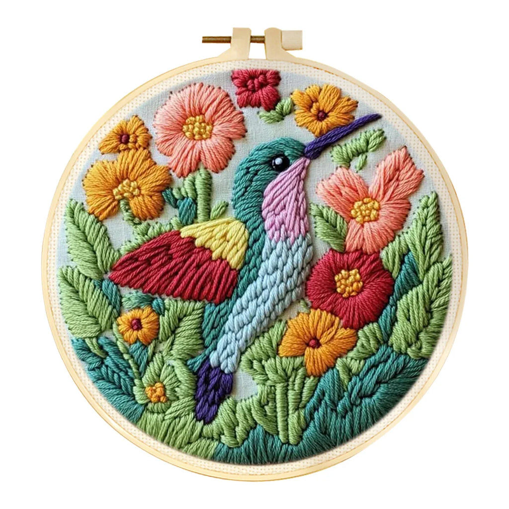 Punch Needle Embroidery Starter Kit – Animal Pattern | 20×20cm (7.8") with Hoop & Yarn