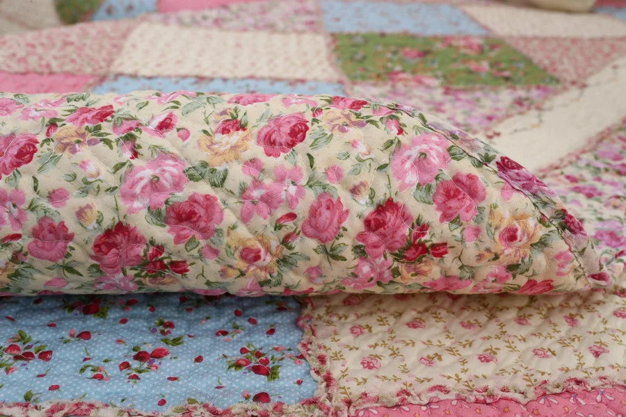 100% Cotton Quilted Sofa Cover – Anti-Slip Patchwork Floral Slipcover