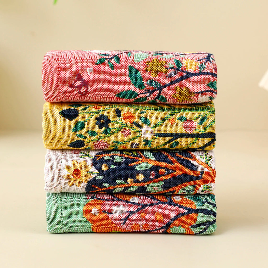 Forest Pattern 4-Layer Cotton Gauze Hand Towels – Set of 4, Quick-Dry & Water-Absorbent – For Kitchen, Dining & Cleaning