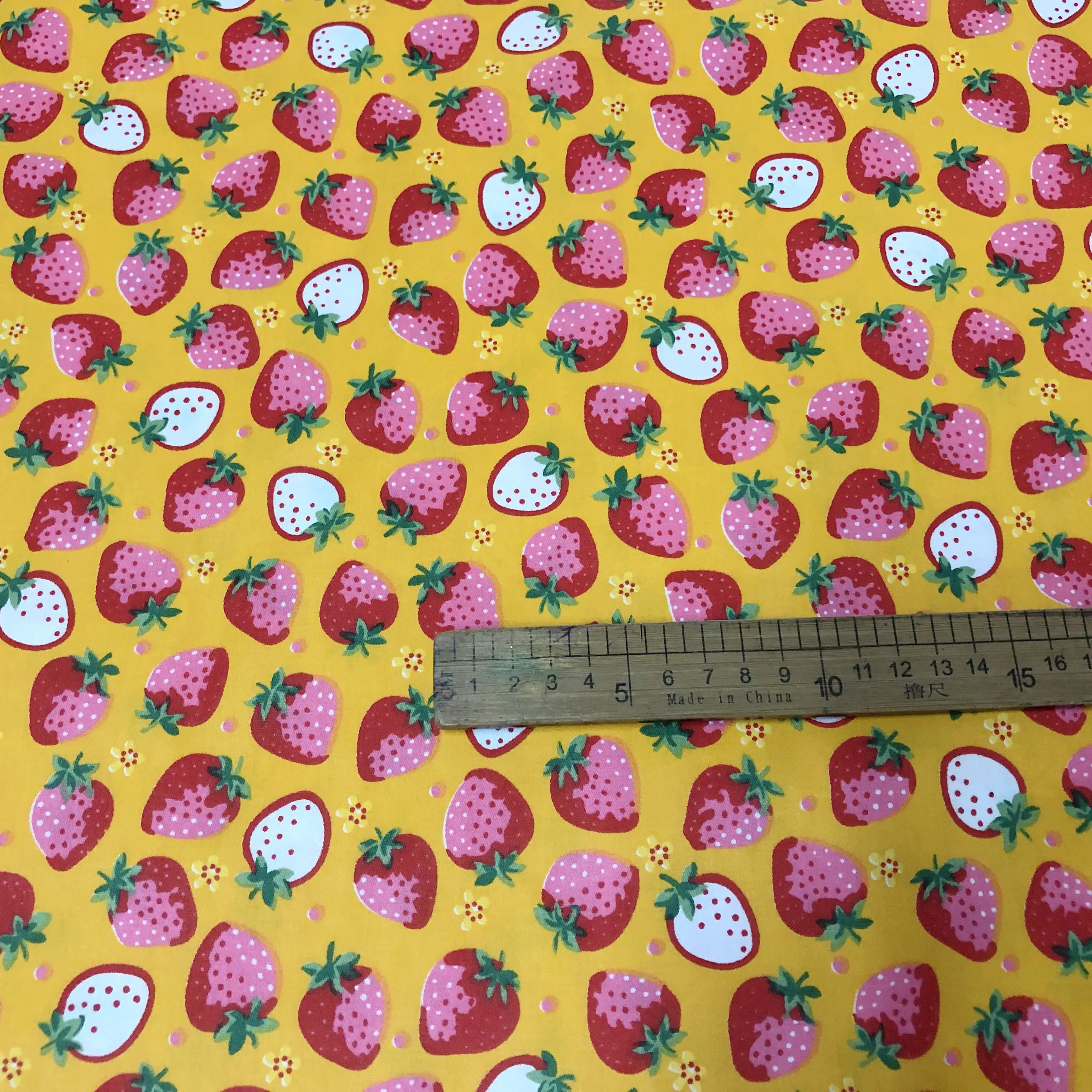 Fabric - 40 Precut Strips (6.35 X 49.78 cm) for Quilting And Sewing, 20 Floral Prints Assortment, 100% Material,