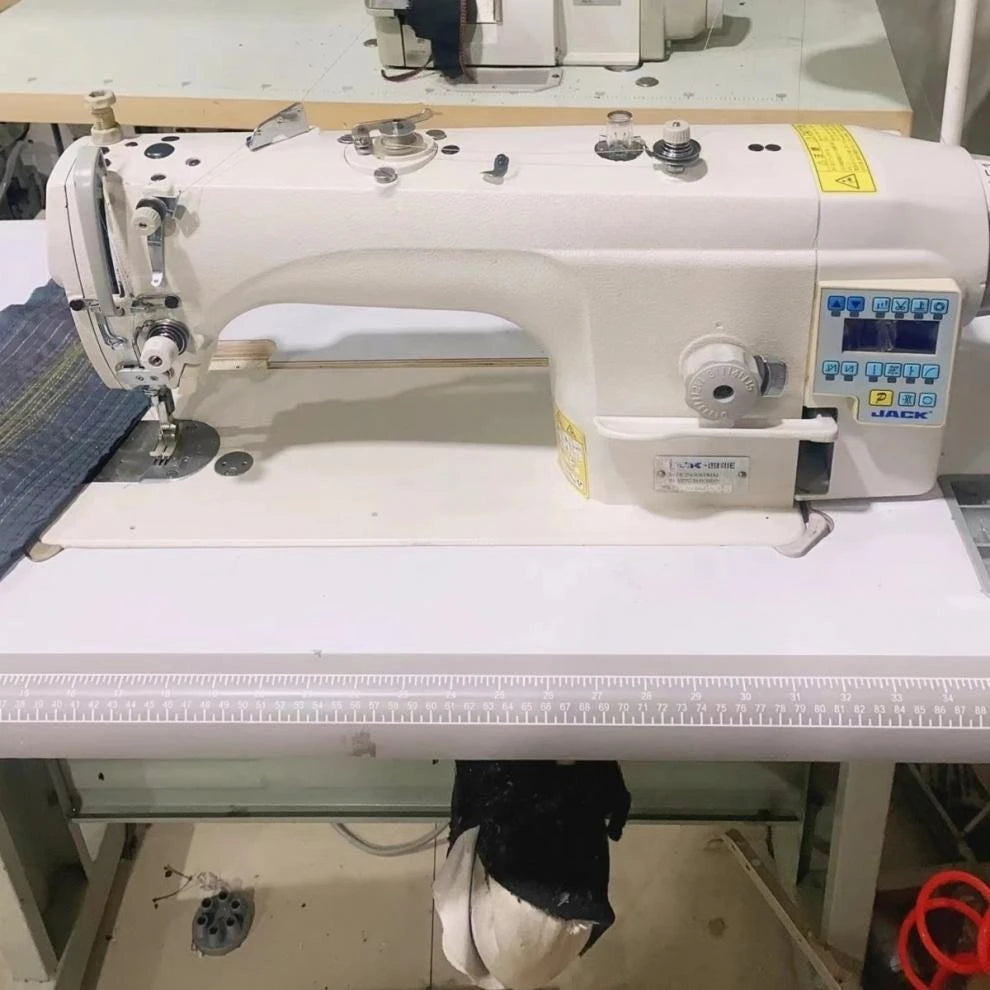 Used Computerized Flat-Bed Sewing Machine – Household & Clothing Factory, Multiple Configurations