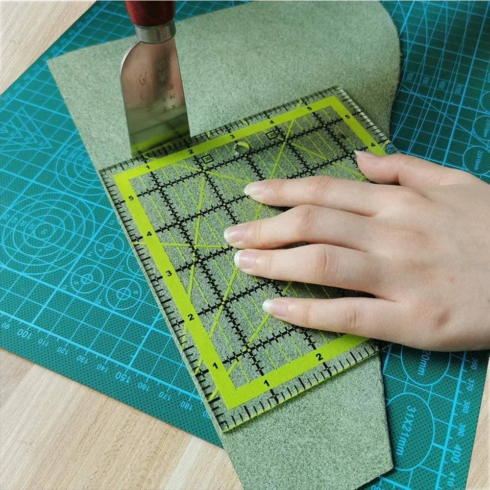Acrylic Quilting Ruler — Two-Color Grid Patchwork Square