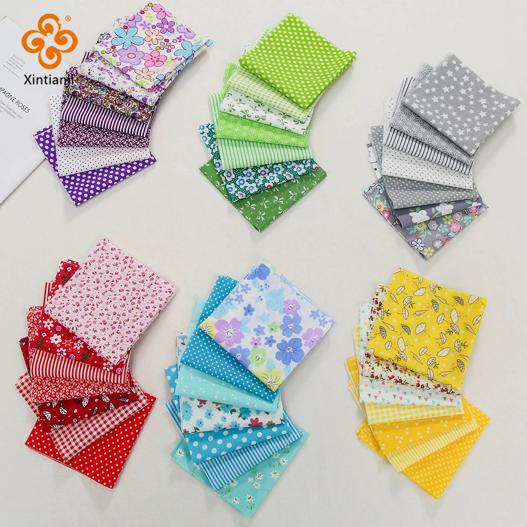 Vintage Floral Cotton Patchwork Squares – 25×25cm | Quilting, Needlework & DIY Handmade