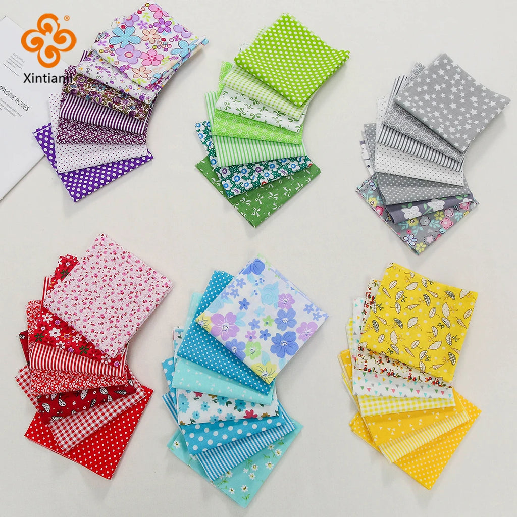 Vintage Floral Print 100% Cotton Patchwork Fabric Squares — 25×25 cm (9.8×9.8 in)