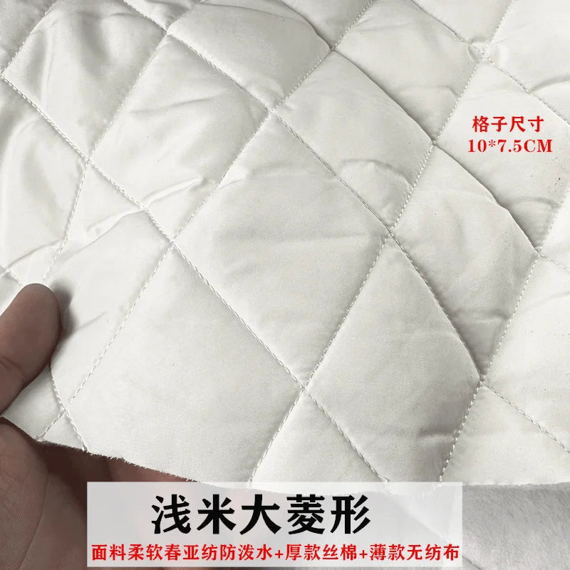Quilted Lining Fabric by the Meter – 100cm x 145cm Polyester Sewing Cloth