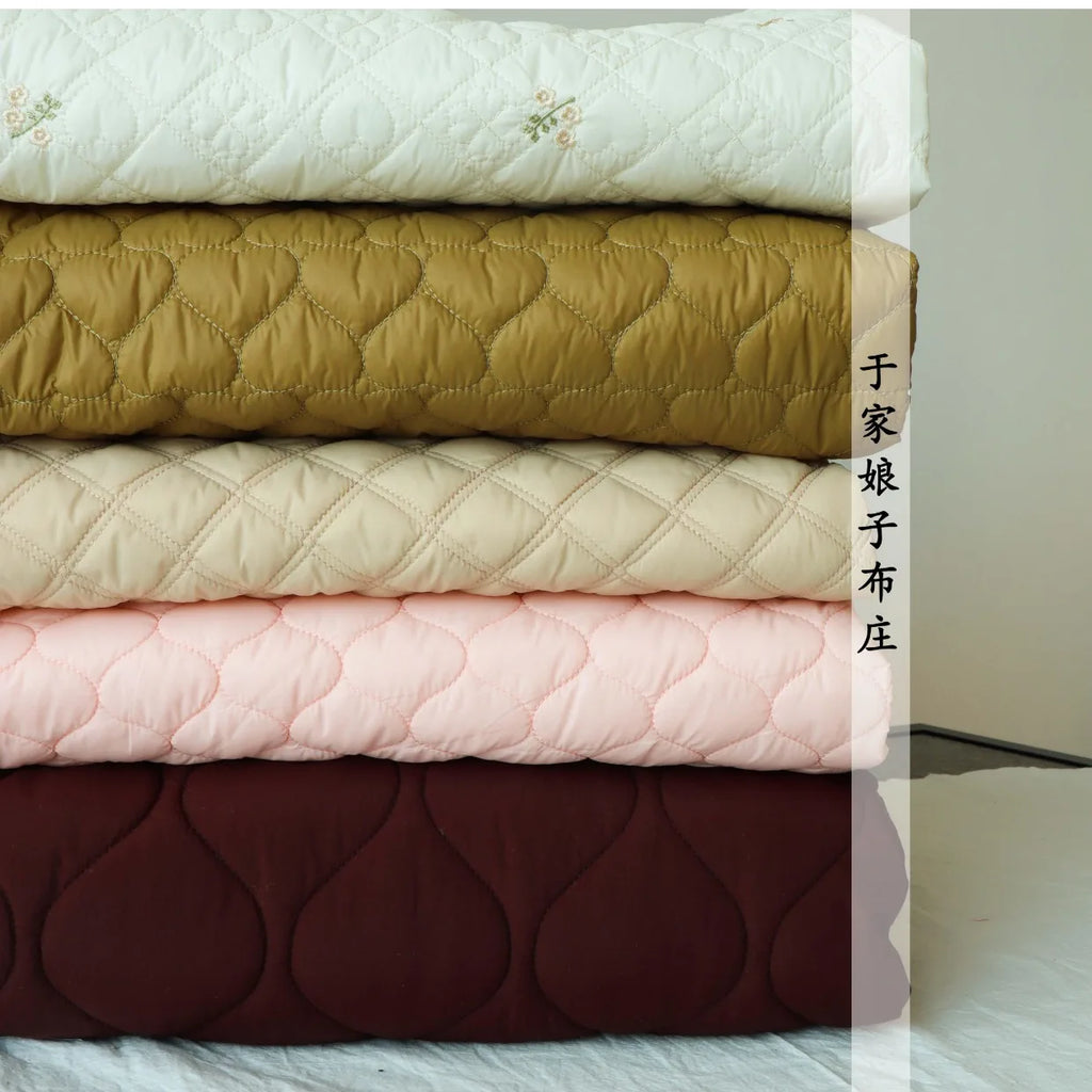 Printed Quilted Cotton Fabric – 135x50cm, Jacket Lining & Autumn Winter Sewing Fabric