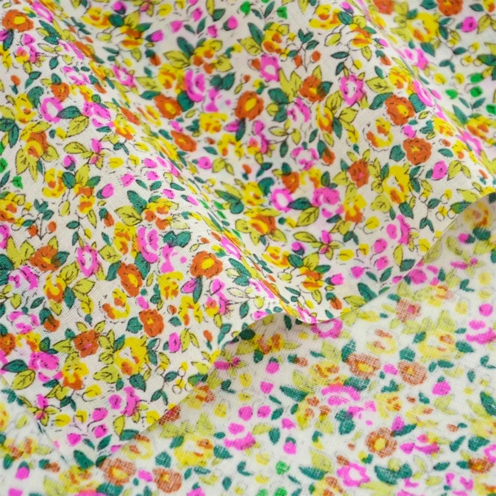 Fabric - 40 Precut Strips (6.35 X 49.78 cm) for Quilting And Sewing, 20 Floral Prints Assortment, 100% Material,