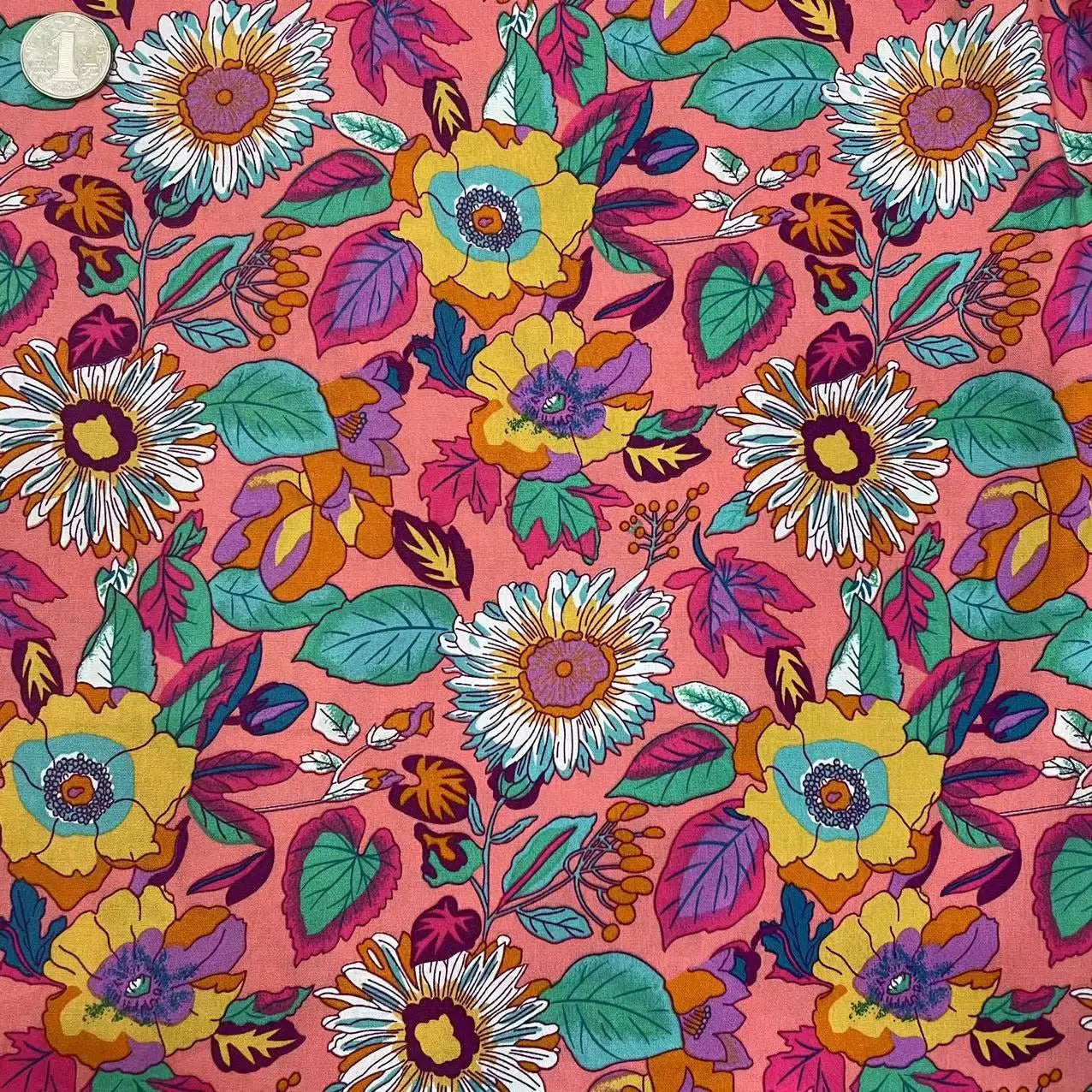 Fabric - 40 Precut Strips (6.35 X 49.78 cm) for Quilting And Sewing, 20 Floral Prints Assortment, 100% Material,