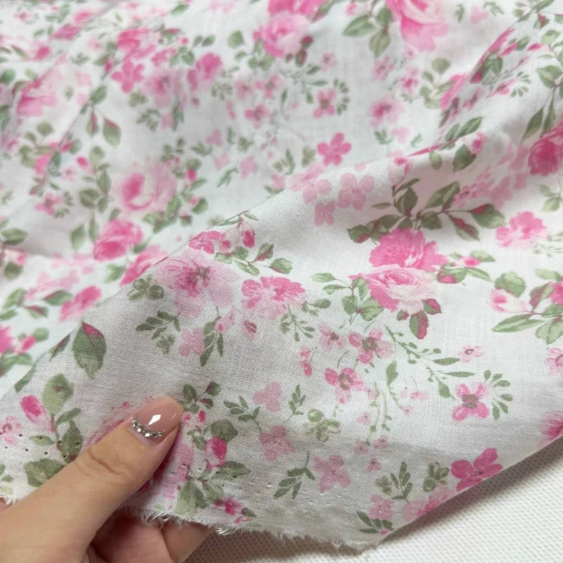 Tela 100% algodón lavada con estampado floral – Ligera, suave y transpirable | 147 cm de ancho
