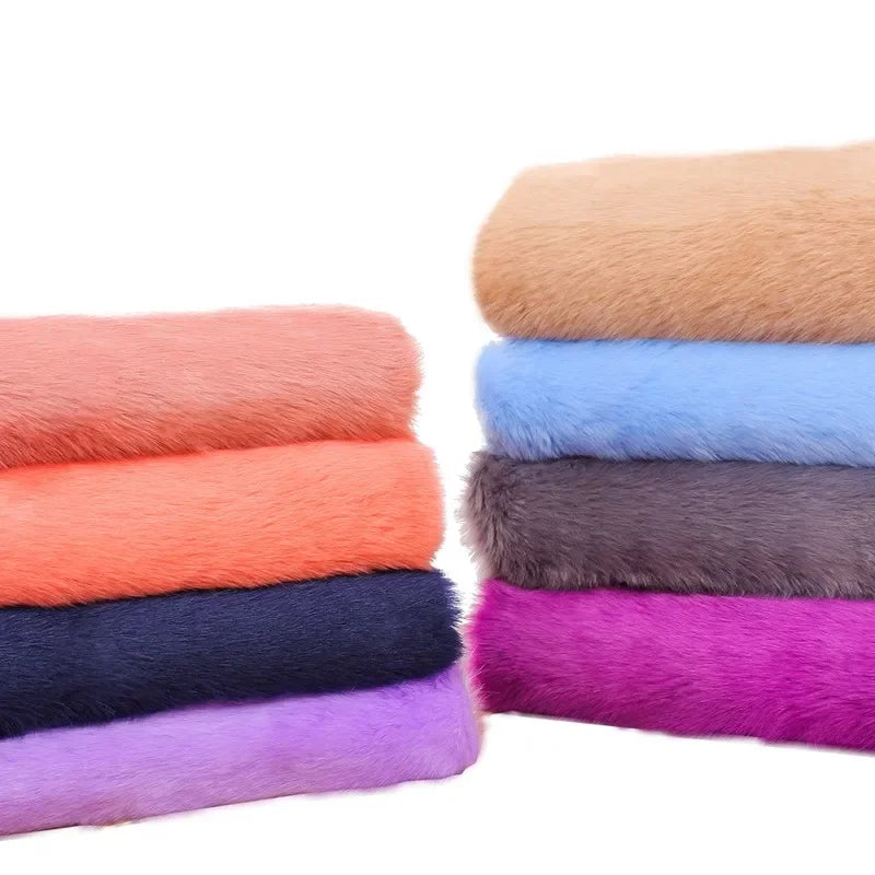 Faux Fur Plush Fabric – Thick 100% Polyester, 180cm Wide, Sold by the Meter – For Coats, Bags, Scarves & Winter Crafts