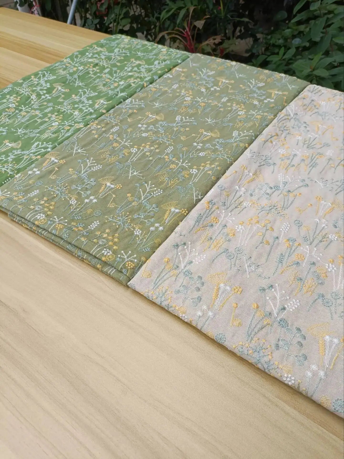 Heavy Floral Embroidery Brocade Fabric – 145 cm Wide (57 in)