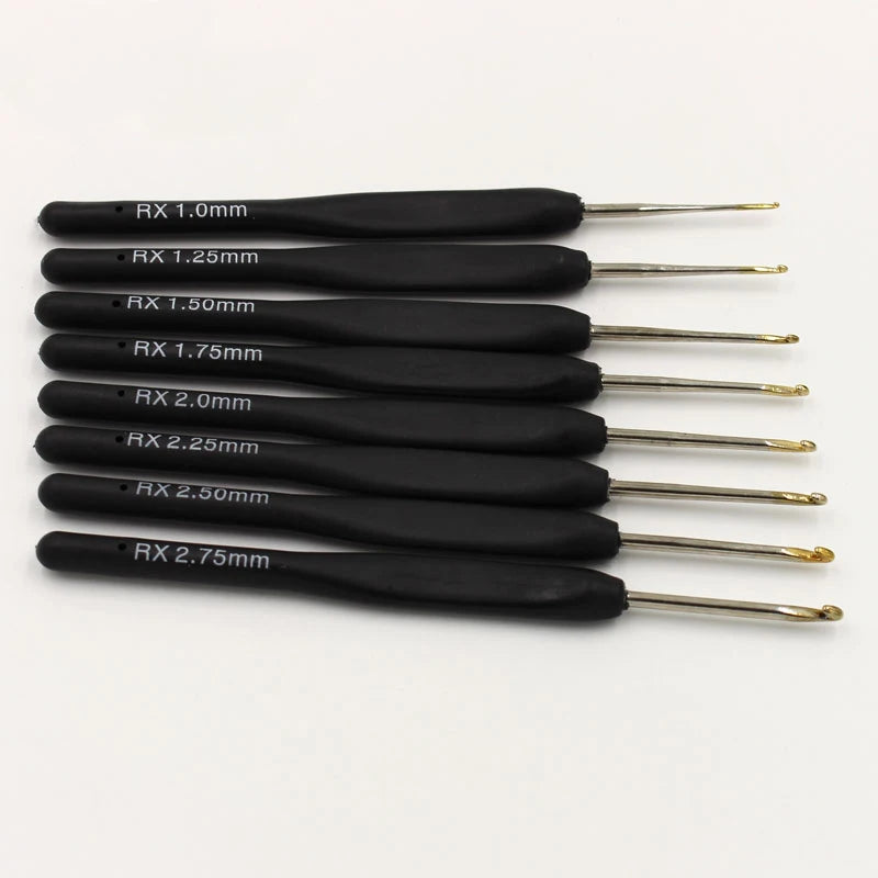 8-Piece Fine Crochet Hook Set – Black Handles