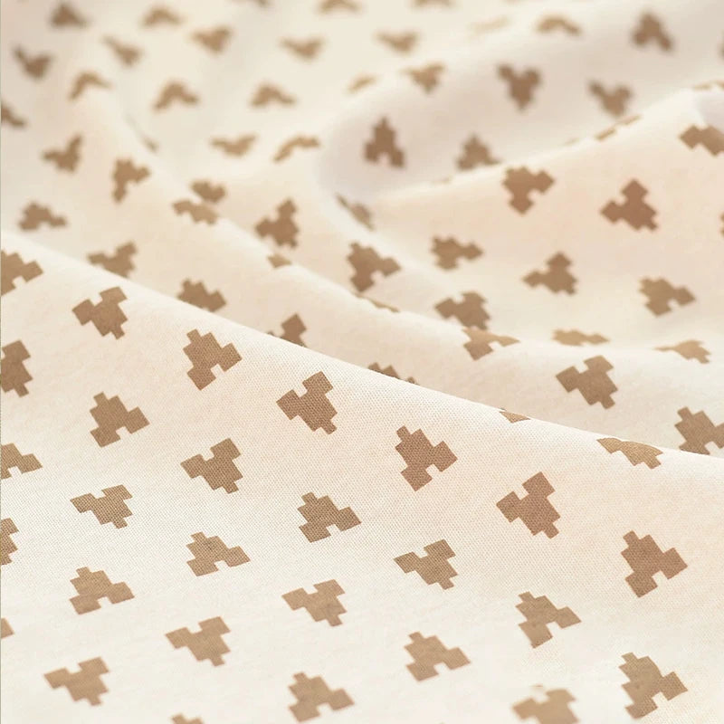 Fabric - 40 Precut Strips (6.35 X 49.78 cm) for Quilting And Sewing, 20 Floral Prints Assortment, 100% Material,