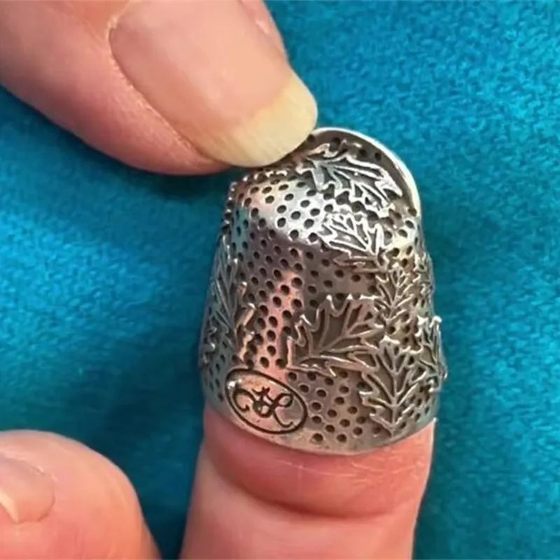 Adjustable Metal Acorn Thimble – 0.59 in & 0.67 in